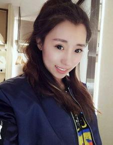 娱乐吃瓜女艺人,揭秘吃瓜女艺人背后的故事